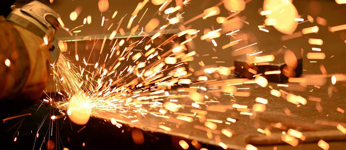 Krüger & Dannheim Metallverarbeitung, Schlosserei & Werkzeugbau - Edemissen Vor den Tannen 1, 31234 Edemissen, Deutschland