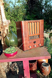 Photo n°3 de Puces Et Astuces à Vourles (Magasin d'antiquités)