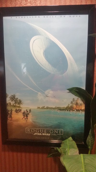 Photos of Marcus Hillside Cinema