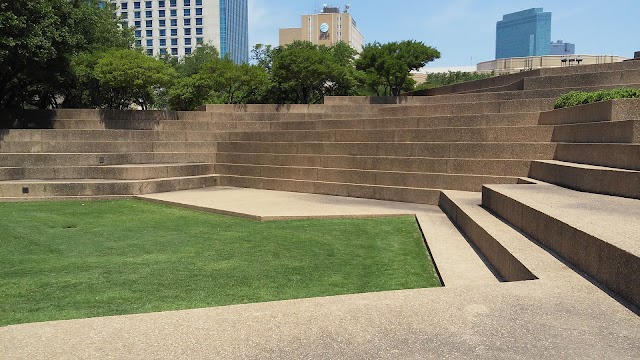 Fort Worth Water Gardens