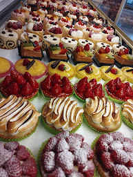 Photo n°14 de Boulangerie La Nouvelle Gourmandise à Gond-Pontouvre (Pâtisserie)