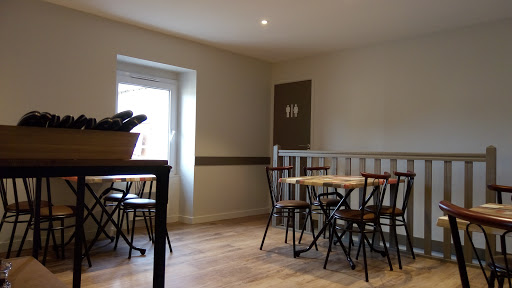 Photo 3 - Le Chasne Restau/Bar/Cave/CBDshop