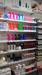 Photo n°4 de Shop Coiffure Caluire et Cuire à Caluire-et-Cuire (Magasin de cosmétiques)