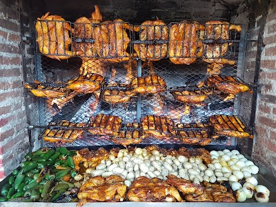 Photos of Pollos Asados A La Le&ntilde;a "Don Meme"