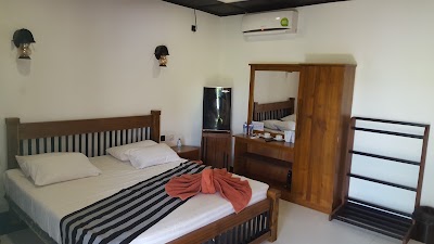 Photos of Eco Hotel Black & White