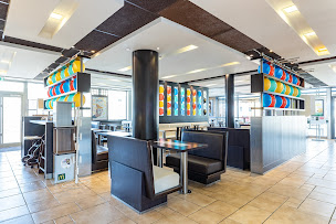 Photo n°32 de McDonald's à Saint-Malo (Sandwicherie)