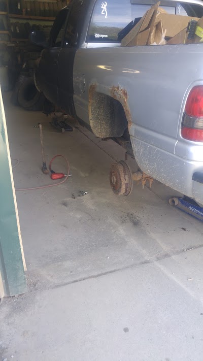 Photos of Mast Tire