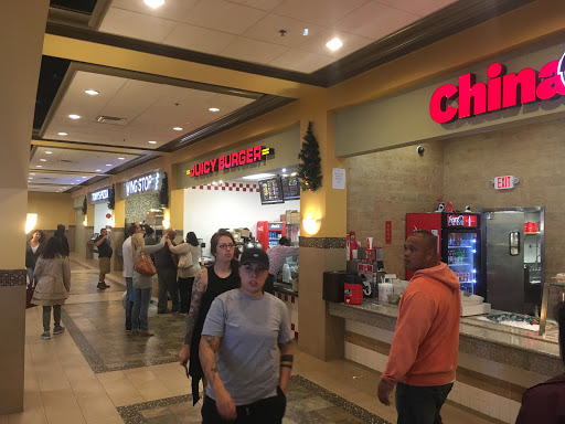 Tejon Outlets - Visual