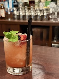 日比谷Bar 新宿東口店