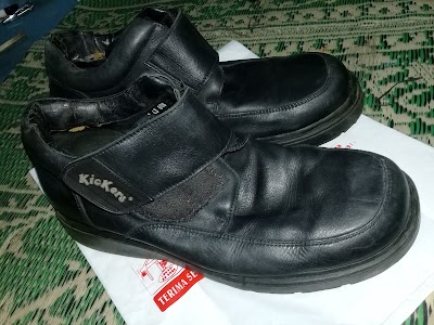 Photos of BS SHOP Sepatu Sandal Fery Riansa