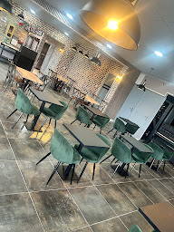 Photo n°52 de Restaurant Artemis Kebab&Pizza&Tacos&Grillade&Burger à La Queue-les-Yvelines (Restauration rapide)