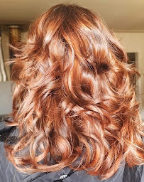 Photo n°3 de Stephcoiffure06 à Carros (Salon de coiffure)