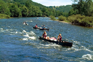 Photo n°4 de Camping Le Vaurette**** à Monceaux-sur-Dordogne (Piscine extérieure)