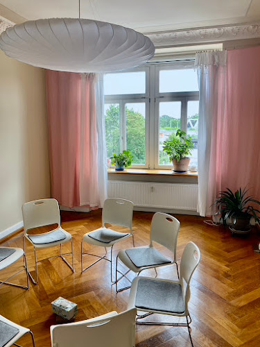 Praxis für Psychotherapie Dr. Simon Frisch