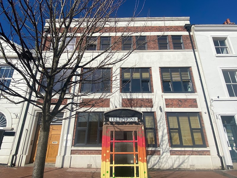 Garness Jones photo 2