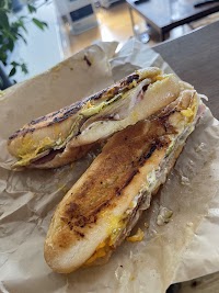 軽食&カラオケ ニューサトウ