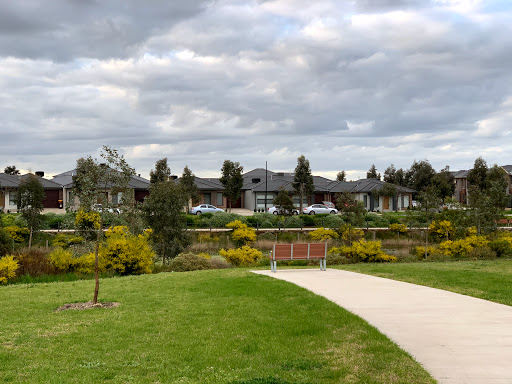 Aston Fields - Visual