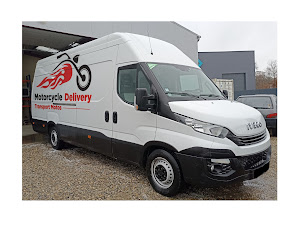 Photo n°3 de Motorcycle Delivery / Transport motos et scooters à Drocourt (Société de transport routier)