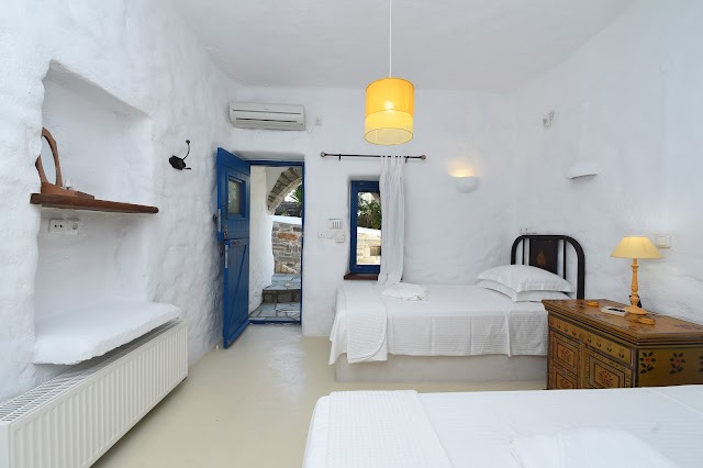 Lady of Paros Villas