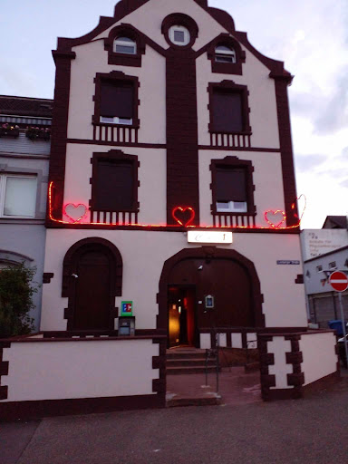 Club 1