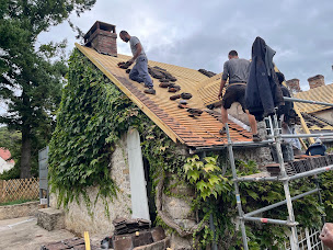 Photo n°6 de jacquemin-couverture à Dordives (Peintre en bâtiment)