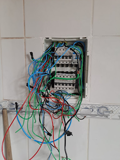 Eletricista Residencial e Comercial Vila Velha