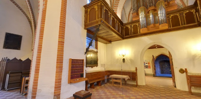 Anmeldelser af Sankt Hans Kirke i Odense - Kirke