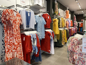 Photo n°2 de Renatto Bene à Nailloux (Magasin de vêtements)