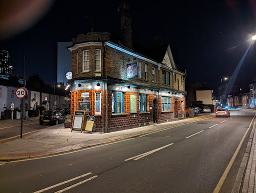 Surrey Cricketers - Croydon - Thumbnail