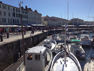 Photo n°10 de Location Quai 20 - 29 - Ile de ré vue mer à Saint-Martin-de-Ré (Location d'appartement de vacances)