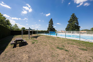 Photo n°4 de Aqua 9 à Montbert (Piscine extérieure)
