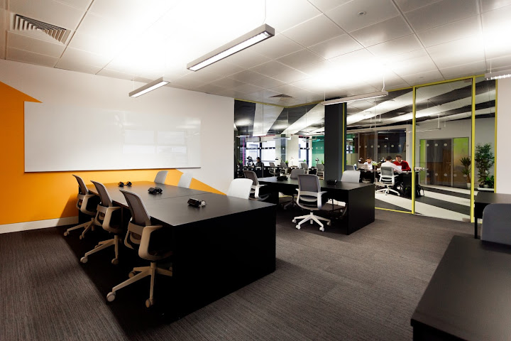 LEI Worldwide by null