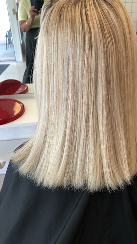 Opinii despre Klippestudio v/Zeliha Evcil în Aarhus - Frisør