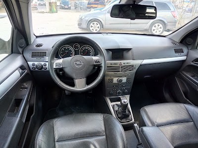 Photos of Eauto
