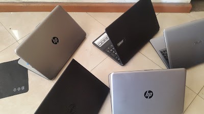 Photos of Mikes' Computer World, Cigma Business Center