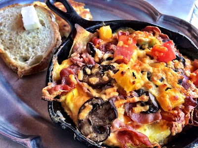 Photos of Caf&eacute; 21