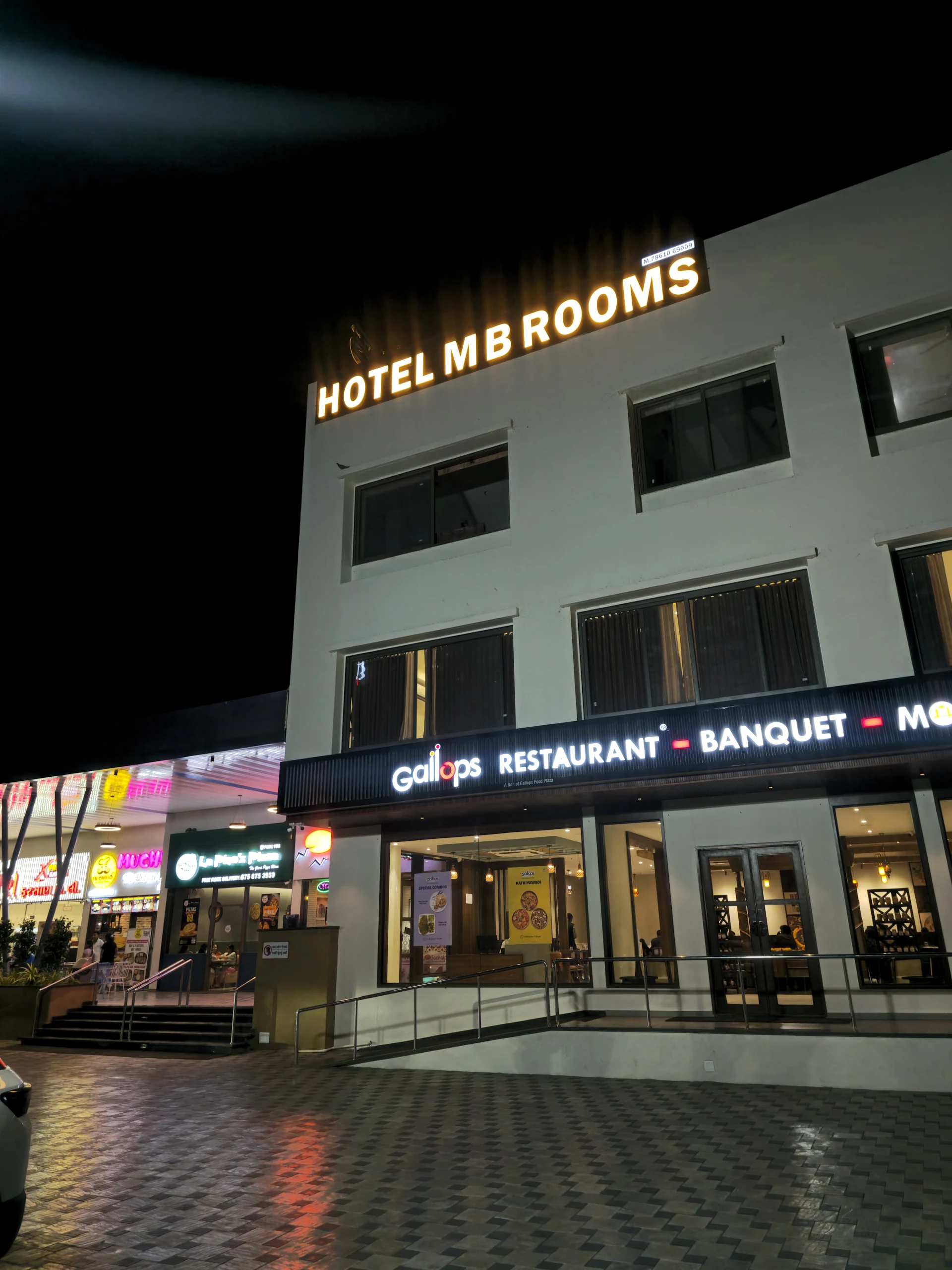 Hotel MB
