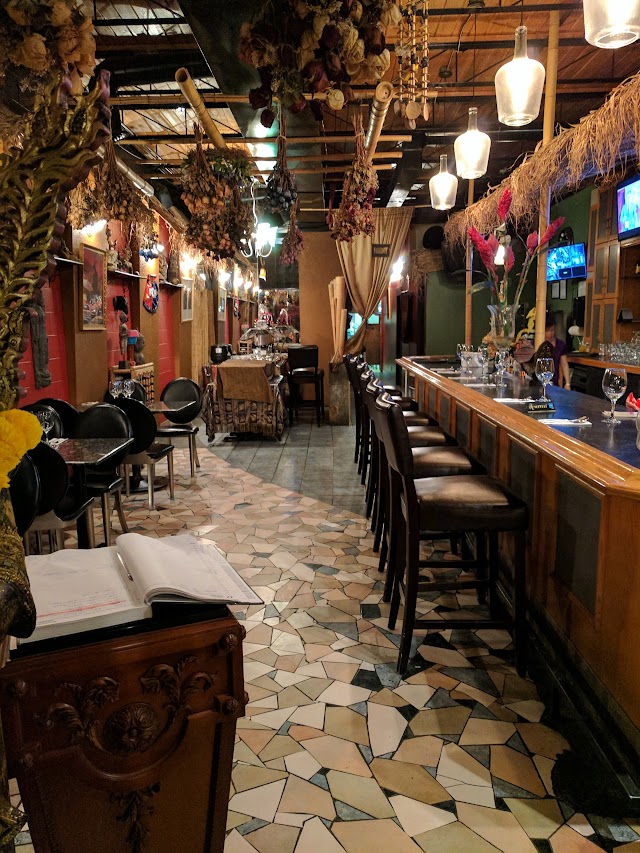Rose Garden Thai Restaurant