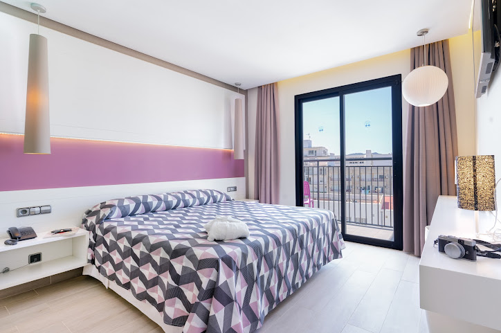 The Purple Hotel by null