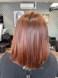 Photo n°10 de Couleur Caramel Arnage à Arnage (Salon de coiffure)
