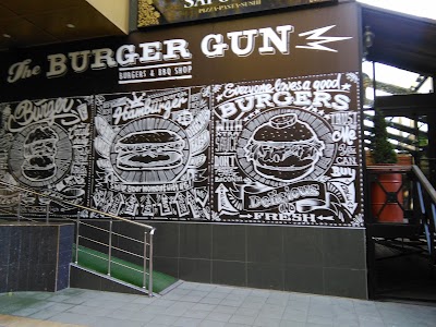 Photos of THE BURGER GUN