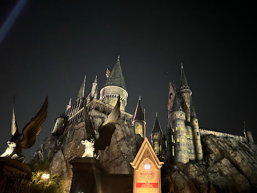 Fairytale Travels with Tab LLC Logo