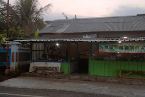 Warung Makan SWBT Bu Yanti image