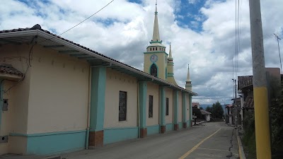 Photos of Octavio Cordero Palacios / Iglesia Santa Rosa