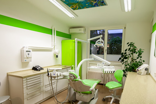 Dental Practice Dr. Q. Zücker, S. Rettig Gallery - Germany
