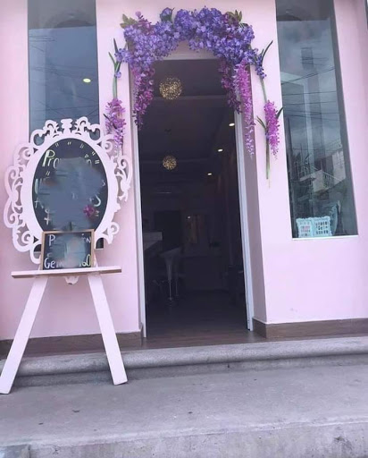 Abril M. Beauty Salon - Thumbnail
