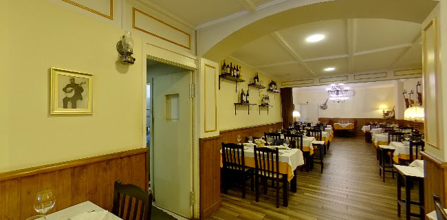 https://www.facebook.com/DomAugustoRestaurante/