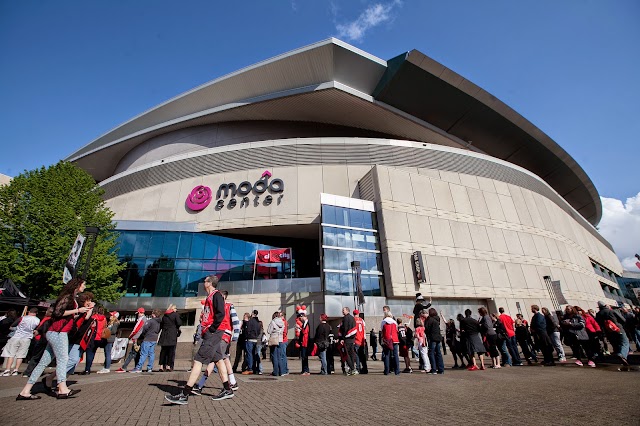 Moda Center