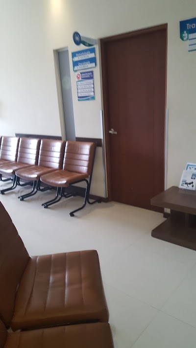 Photos of Medical Center Los Olivos