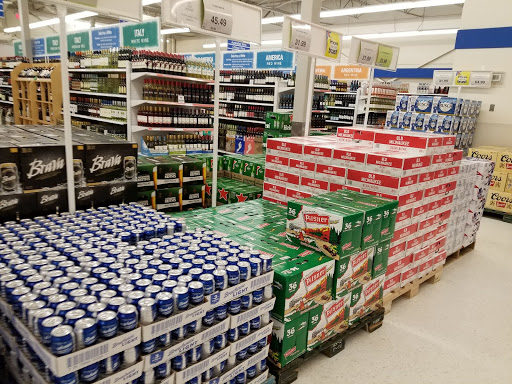Real Canadian Liquorstore™ Lloydminster - Thumbnail